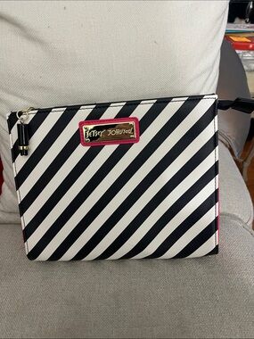 Betsey Johnson Black White Diagonal Stripe purse clutch bag NEW
